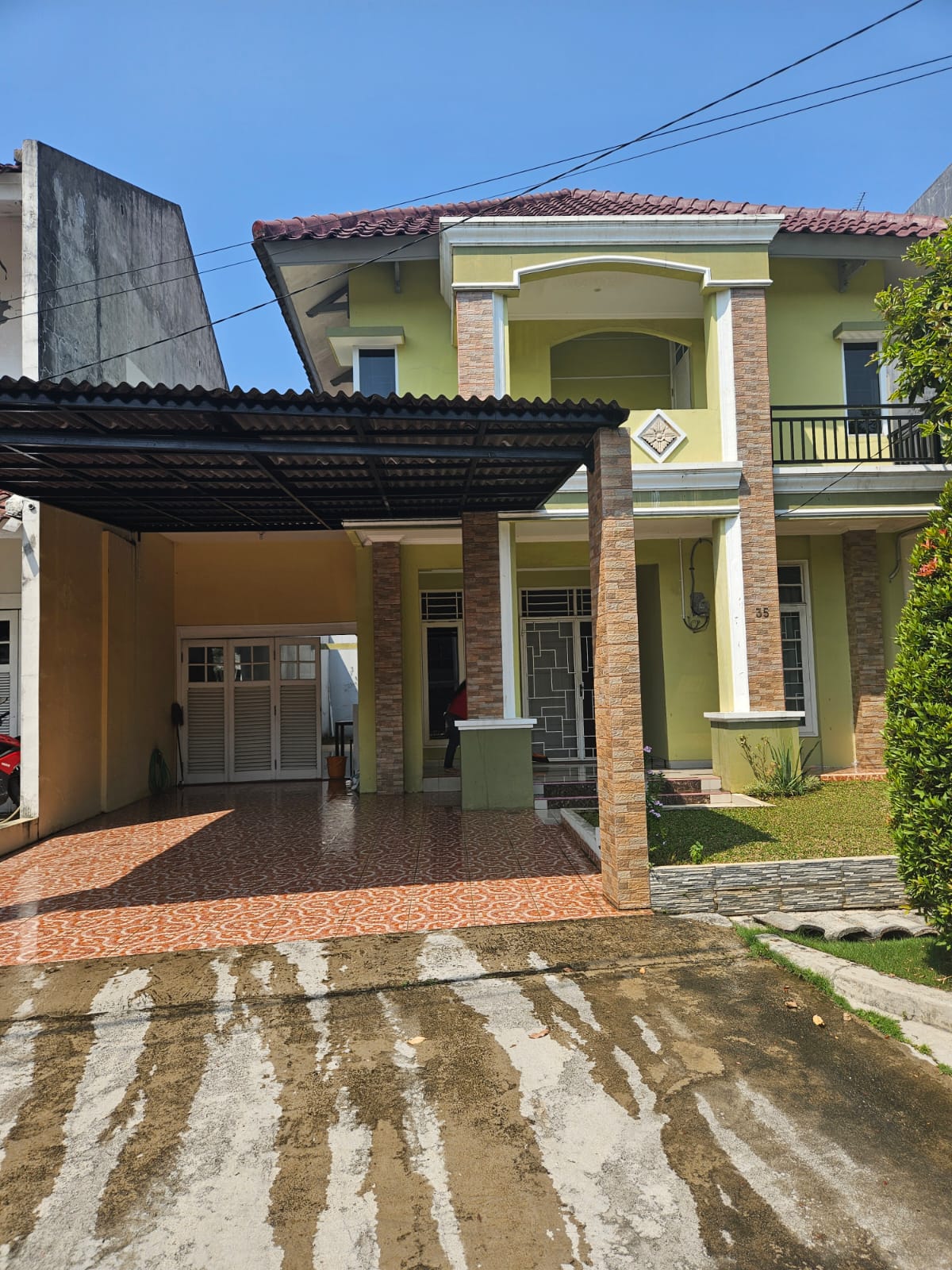 DiSewakan Rumah Fully Furnished di Taman Beverly Lippo Cikarang